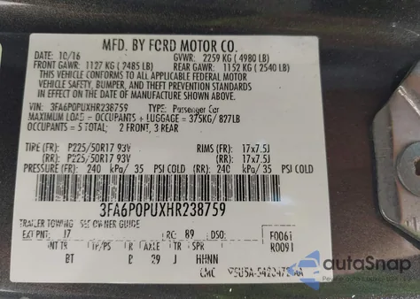 2017 Ford Fusion Energi Se Luxury z USA, uszkodzony, nr VIN 3FA6P0PUXHR238759